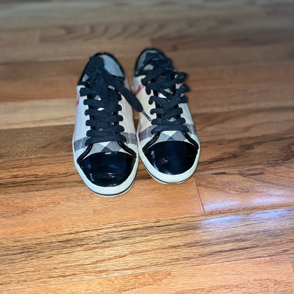 Designer Burberry Sneakers- Pre-owned - Picture 3 of 6